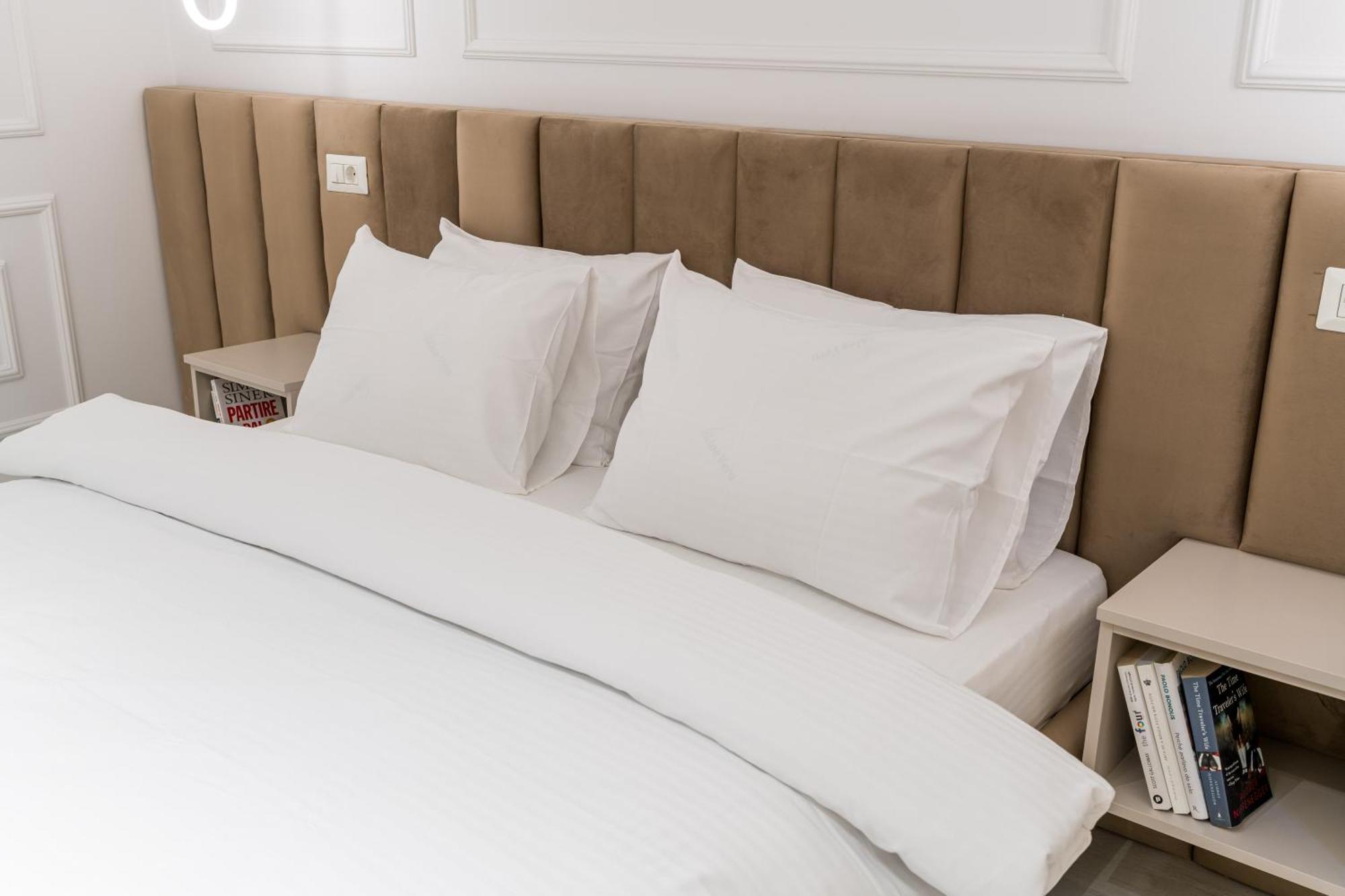 Ultra-modern Luxury - Spacious & Elegant Apartament *